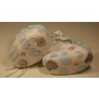 Puhatalpú babacipő, kék pöttyös, kötött szárral, 0-12 Hónapos