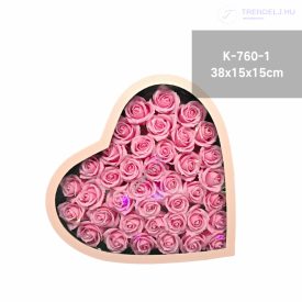   Szappanrózsa box szív alakú dobozban - LED-es - Rózsaszín